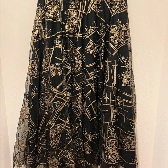 Making the Cut Season 2 Episode 7 Winning Look Andrea's Sequin Skirt NWT Size S - Picture 11 of 14